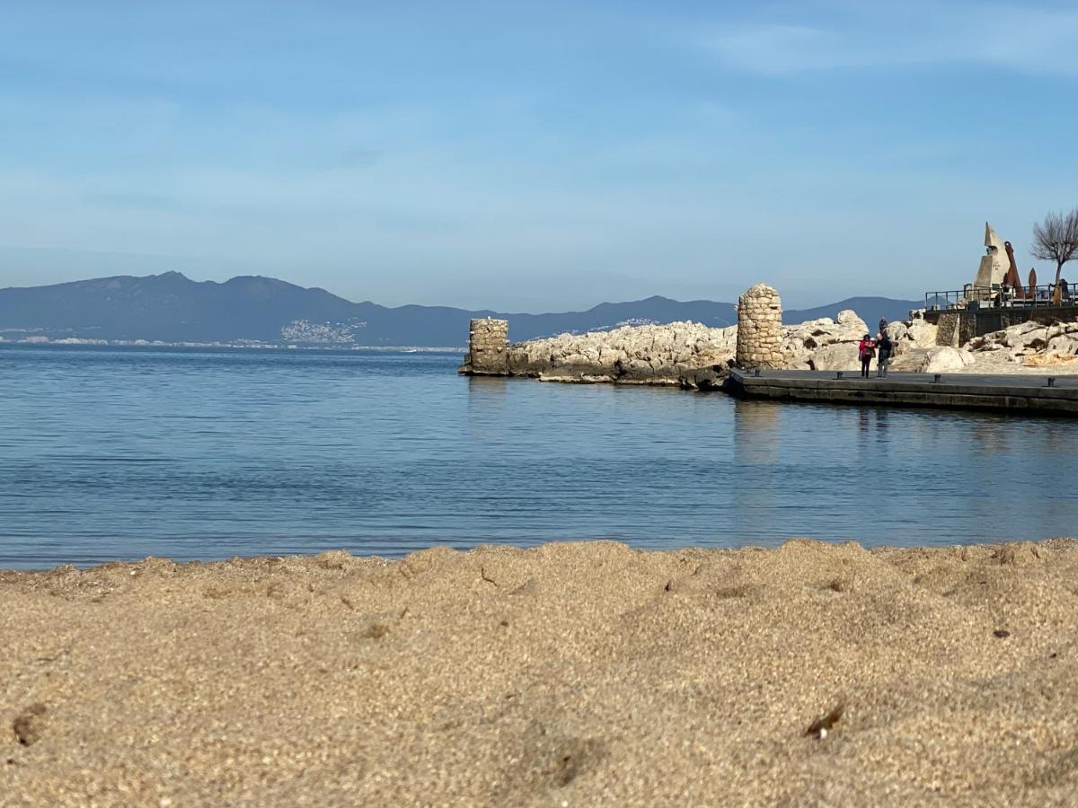 Portbell Anxova Apartamento L' Escala Exterior foto